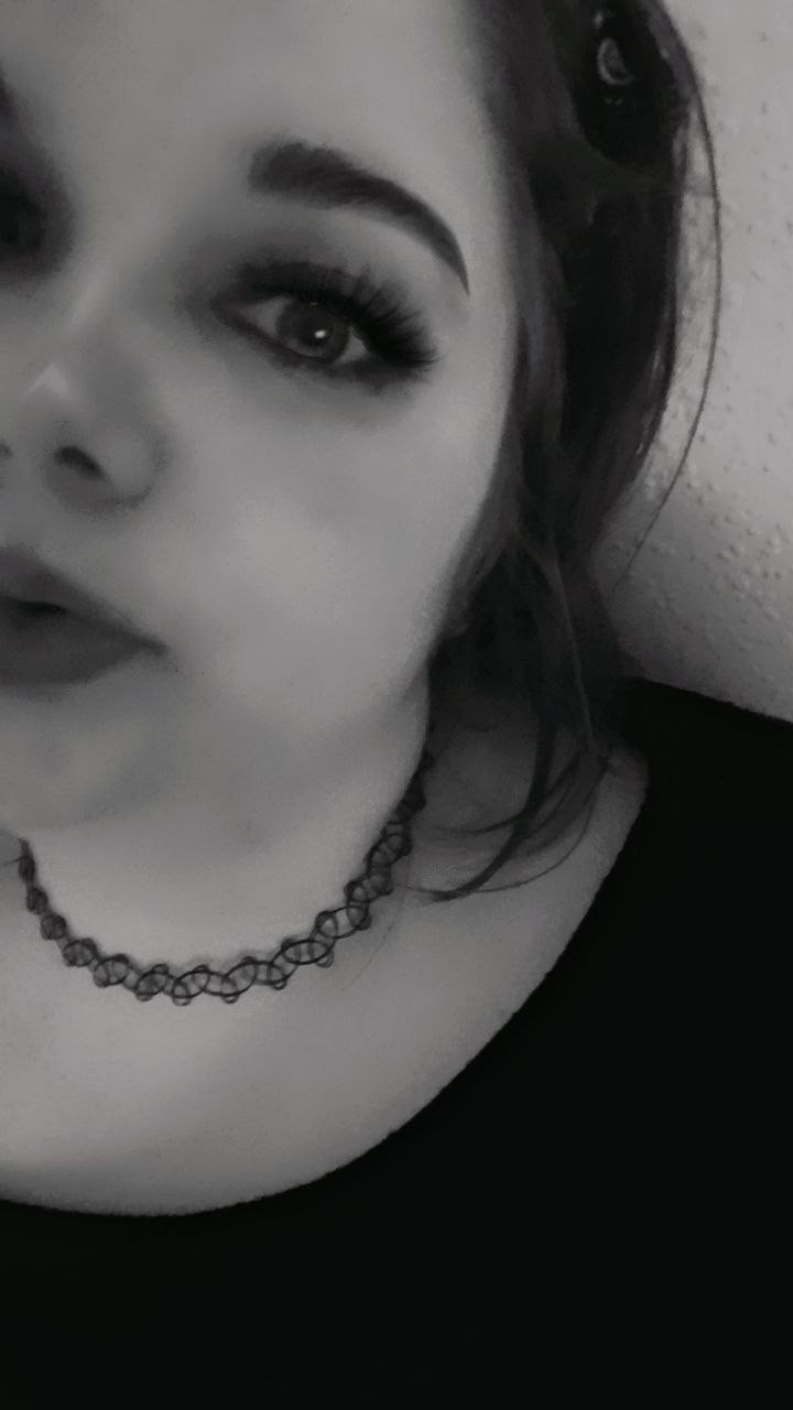 Heißer Telefonsex oder doch gleich Sexchat?