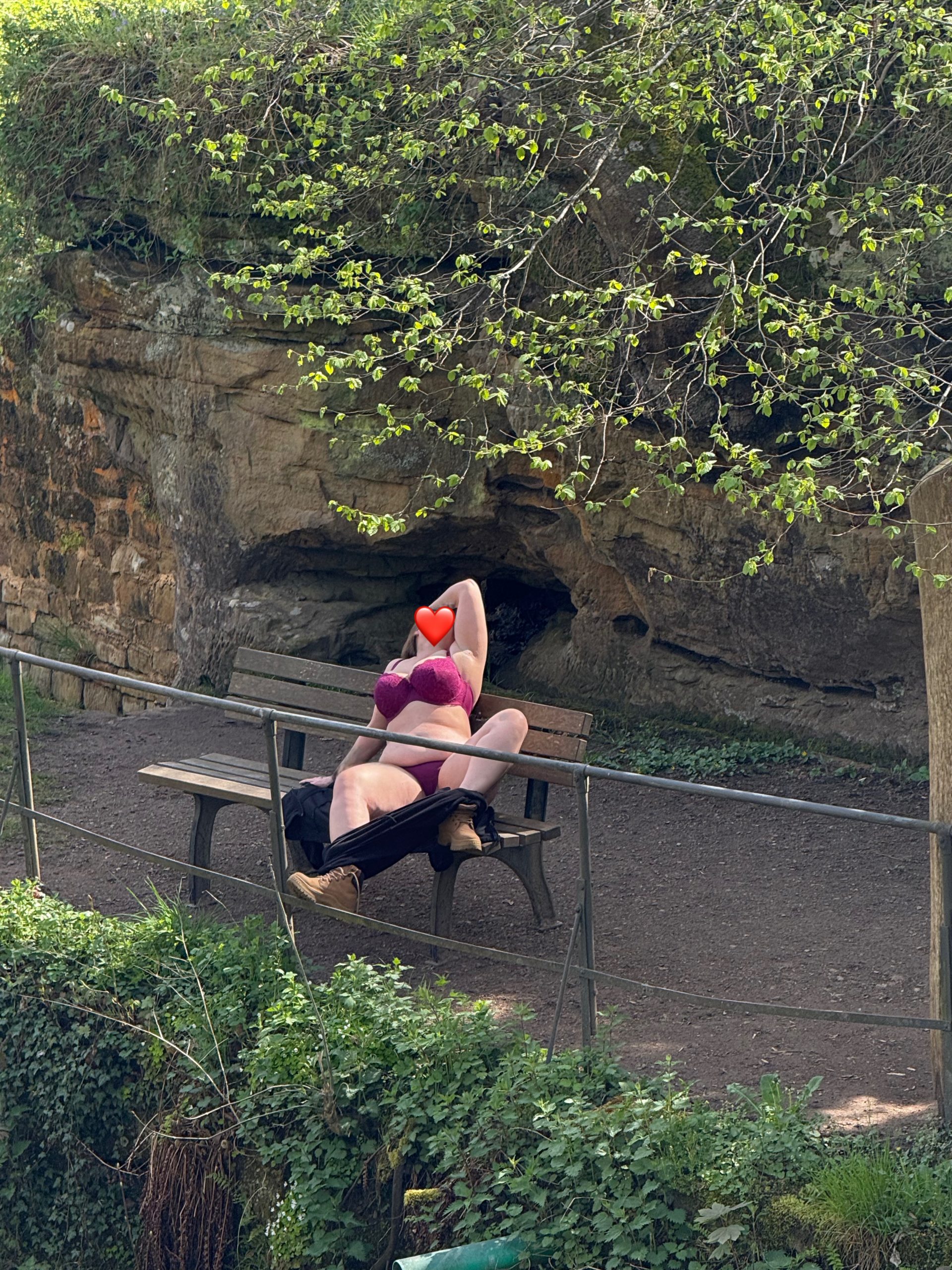 Heiße Outdoor Bilder (Waldshooting)